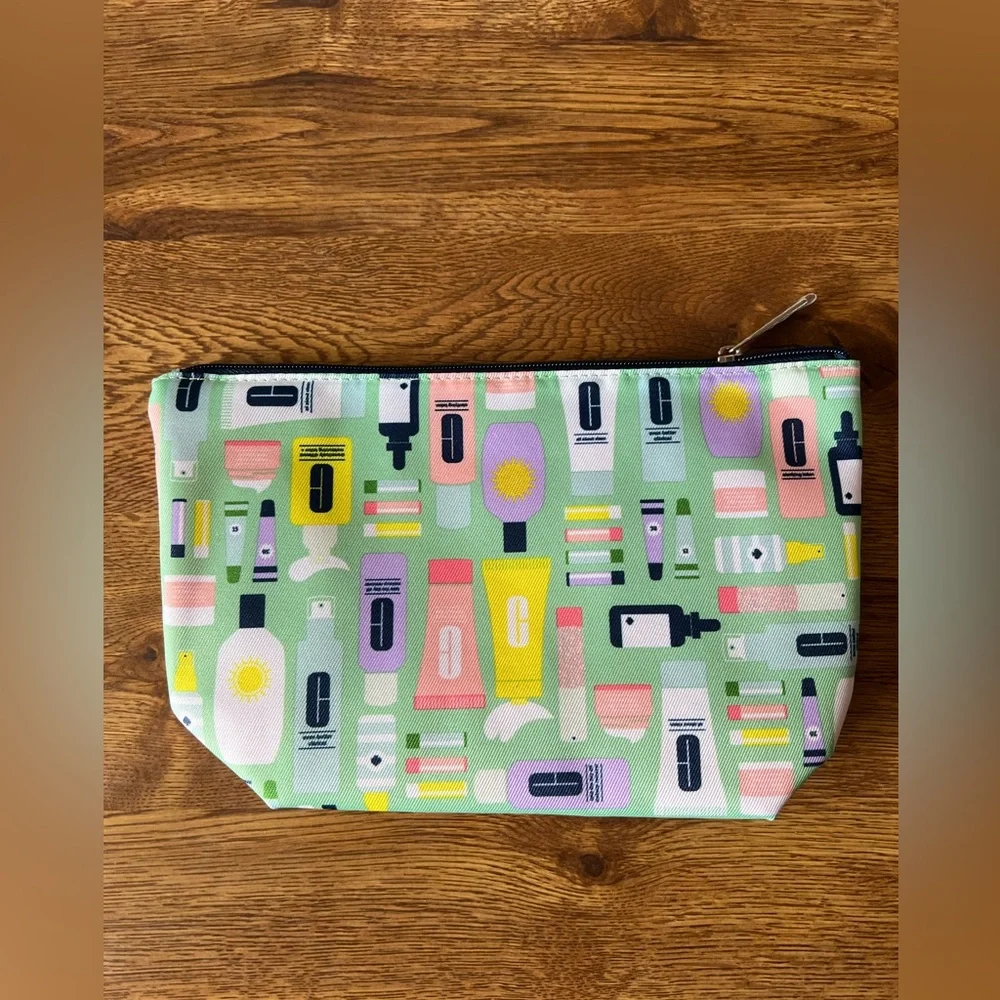 Clinique x Kate Spade Makeup Bag